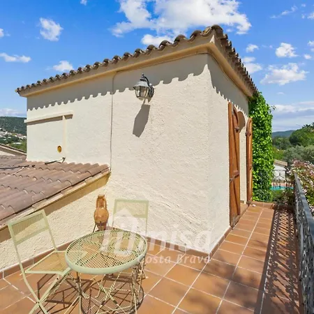 Holiday home Linda